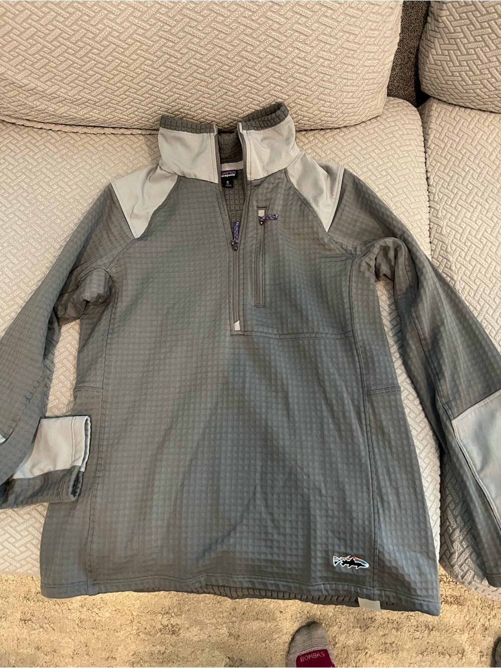 Patagonia Light Gray Half-Zip Ski Pullover